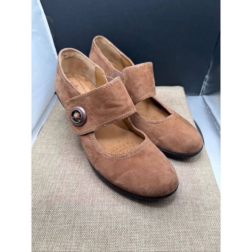 Soft Spots Suede Mary Jane Heels Size 9.5 Light Brown